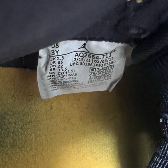 Youth Jordan 1 high top - Picture 4 of 4